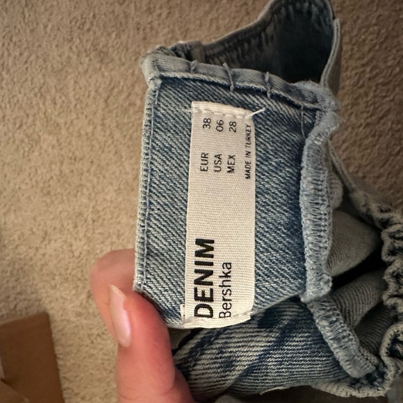 Bershka super unique mom jeans - Picture 4 of 6